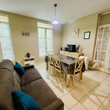 Lejlighed F2 Avec Balcon Et Parking, Proche Cure Et Centre-ville - Amelie-les-bains - Fr-1-703-84 *